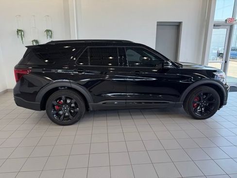 Used 2021 Ford Explorer ST w/ Equipment Group 401A AWD/4WD image 39
