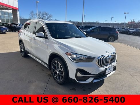 Used 2020 BMW X1 sDrive28i w/ Convenience Package image 3