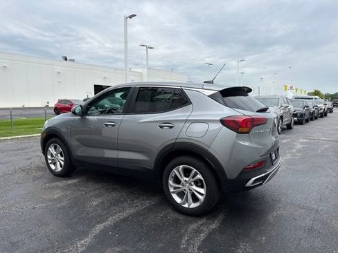 Used 2023 Buick Encore GX Preferred w/ Cold Weather Comfort Package FWD image 4