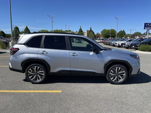 New 2026 Subaru Forester Touring AWD/4WD image 11