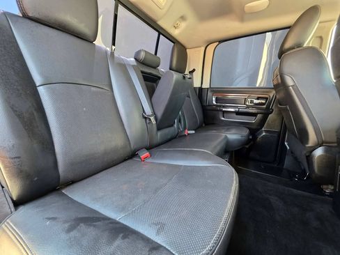 Used 2016 RAM 1500 Laramie w/ Convenience Group AWD/4WD image 16