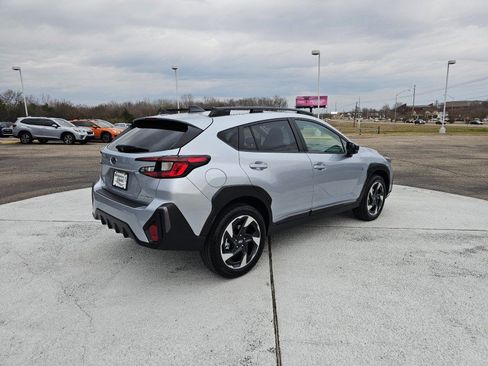 New 2025 Subaru Crosstrek 2.5i Limited image 4
