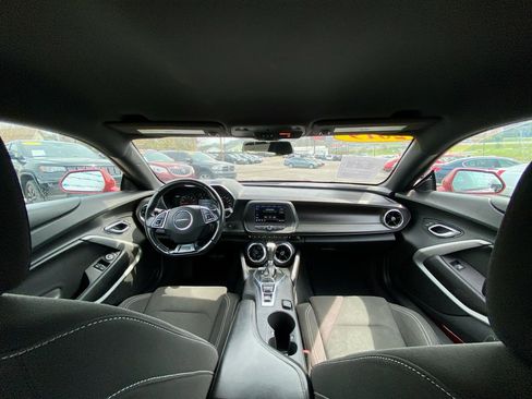Used 2019 Chevrolet Camaro LS RWD image 13