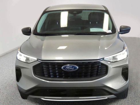 Used 2024 Ford Escape Active FWD image 2