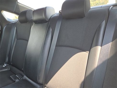 Used 2020 Honda Civic Sport image 9