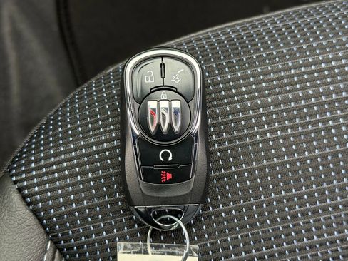 New 2026 Buick Envista Preferred w/ Convenience II Package image 30