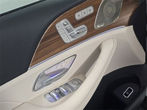 New 2026 Mercedes-Benz GLE 450 4MATIC image 16