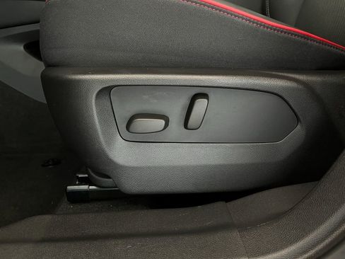 Certified 2023 Buick Envision Essence w/ Sport Touring Package image 15