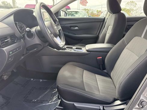 Certified 2024 Nissan Sentra SV image 19