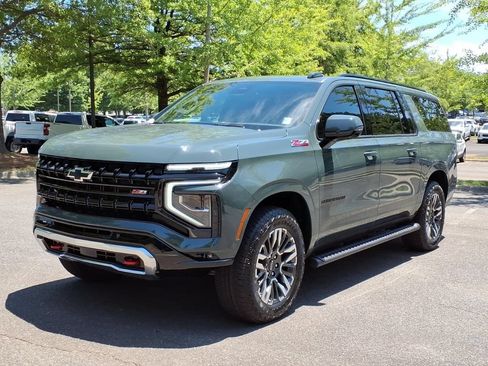 New 2026 Chevrolet Suburban Z71 w/ Z71 Off-Road Package AWD/4WD image 29