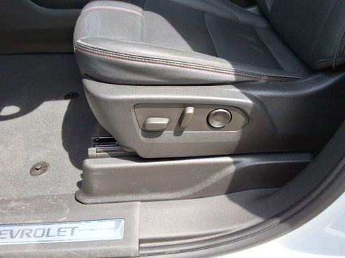 Certified 2023 Chevrolet Suburban RST w/ Luxury Package AWD/4WD image 25