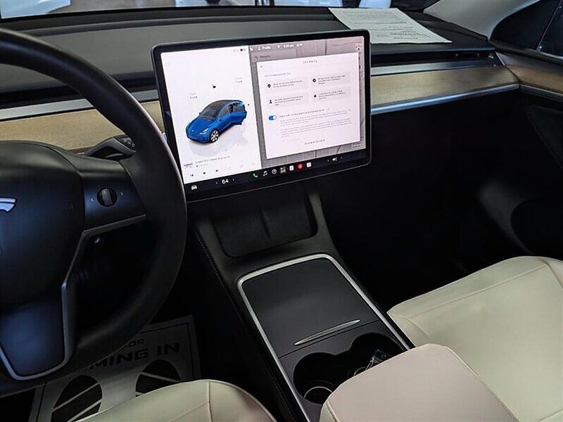 Used 2023 Tesla Model Y Long Range AWD/4WD image 20