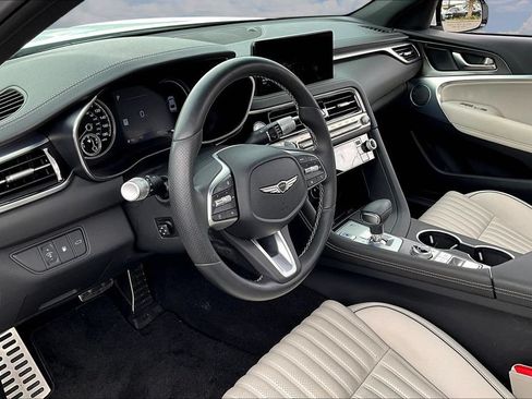Used 2025 Genesis G70 2.5T w/ Sport Prestige Package RWD image 17