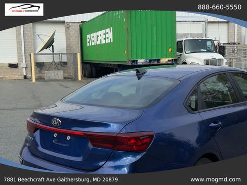 Used 2019 Kia Forte LXS FWD image 5