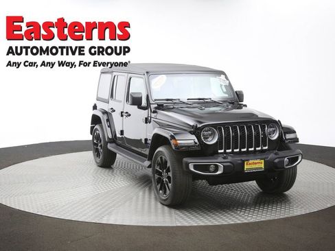 Used 2021 Jeep Wrangler Unlimited Sahara w/ Cold Weather Group AWD/4WD image 51