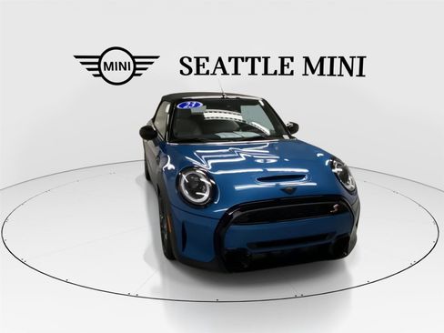 Certified 2023 MINI Cooper S image 3