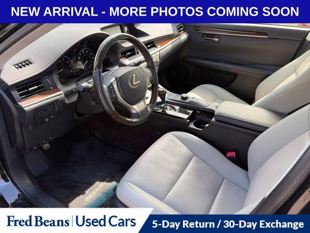 Used 2014 Lexus ES 350 w/ Premium Package FWD image 12