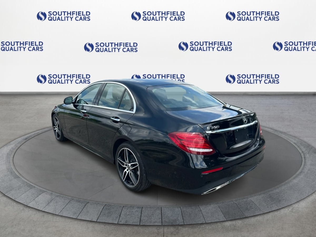 Used 2020 Mercedes-Benz E 350 4MATIC Sedan w/ Parking Assistance Package image 4
