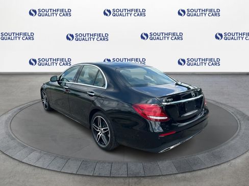 Used 2020 Mercedes-Benz E 350 4MATIC Sedan w/ Parking Assistance Package image 4