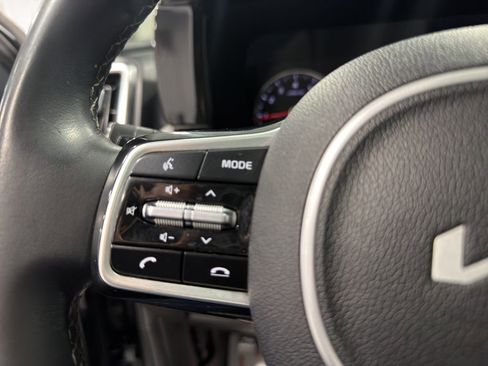 Used 2022 Kia Sorento S w/ Panoramic Sunroof Package image 27