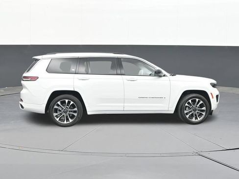 Used 2023 Jeep Grand Cherokee L Overland AWD/4WD image 18