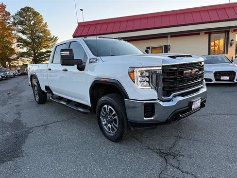 Used 2022 GMC Sierra 3500 Pro w/ Convenience Package image 5