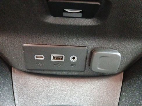 Used 2019 Chevrolet Malibu LS w/ LPO, Convenience Package 1 FWD image 6