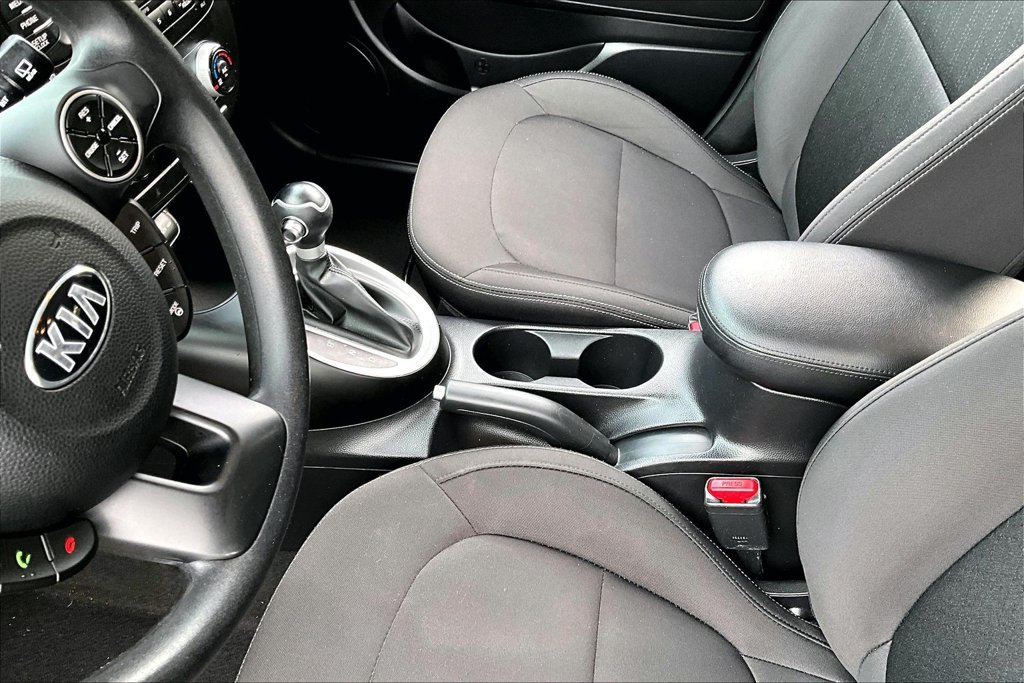 Used 2016 Kia Soul FWD image 14