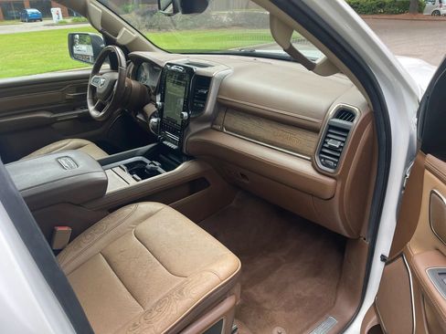 Used 2020 RAM 1500 Limited AWD/4WD image 14