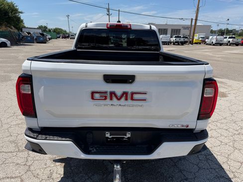 Used 2023 GMC Canyon AT4 w/ AT4 Premium Package AWD/4WD image 6