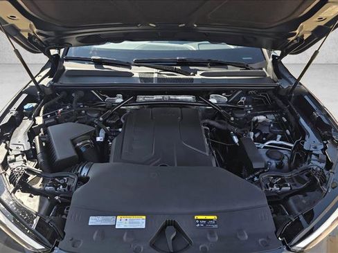 New 2025 Audi Q5 Premium w/ Convenience Package AWD/4WD image 23