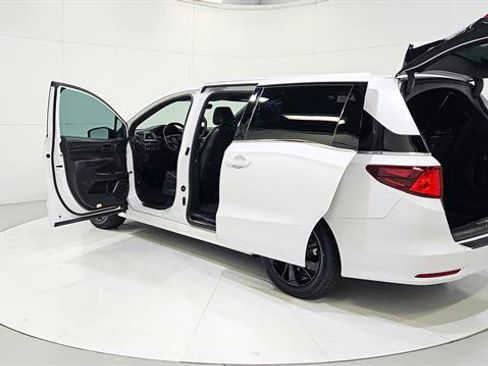 Used 2024 Honda Odyssey Sport image 31