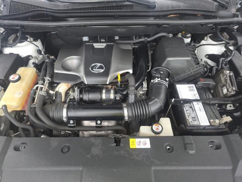 Used 2018 Lexus NX 300 FWD w/ Comfort Package image 8