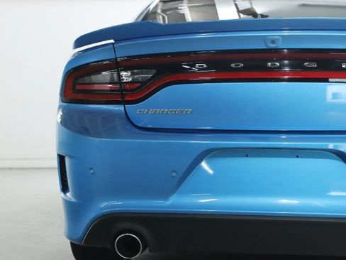 Used 2023 Dodge Charger R/T w/ Plus Group RWD image 42