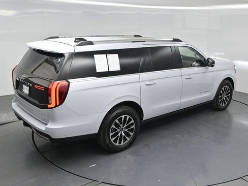 Used 2025 Ford Expedition Max Platinum AWD/4WD image 49