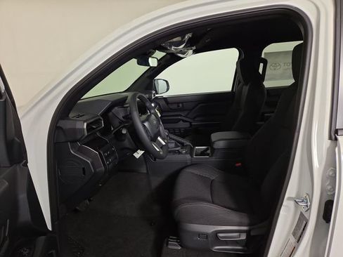 New 2026 Toyota 4Runner SR5 RWD image 12