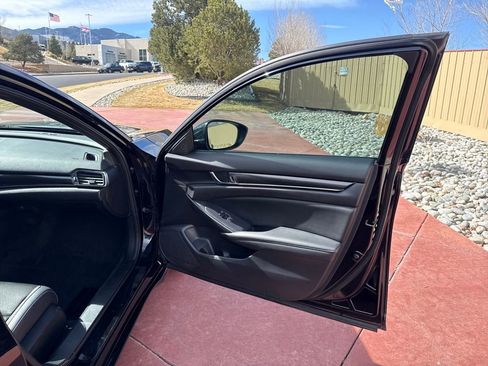 Used 2022 Honda Accord Sport image 25