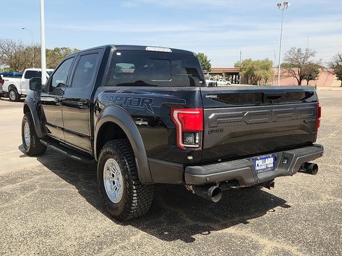Used 2018 Ford F150 Raptor w/ Equipment Group 802A Luxury AWD/4WD image 2