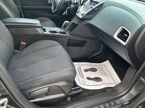 Used 2013 Chevrolet Equinox LS FWD image 12