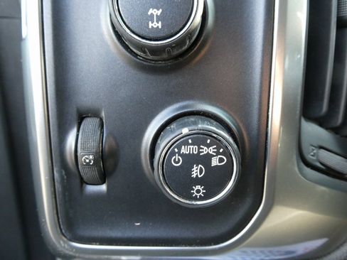 Used 2016 Chevrolet Silverado 2500 LTZ w/ LTZ Plus Package image 26