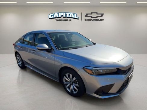 Used 2022 Honda Civic LX image 7