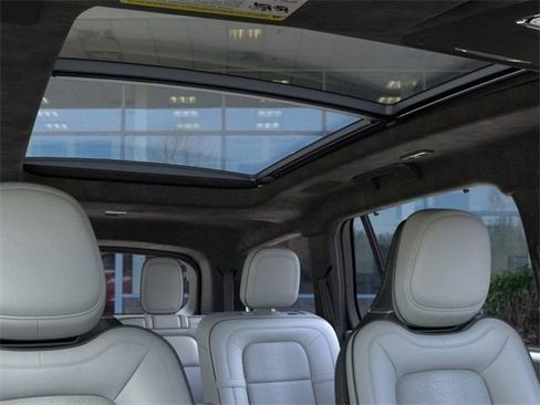 New 2025 Lincoln Aviator Black Label w/ Jet Appearance Package image 22