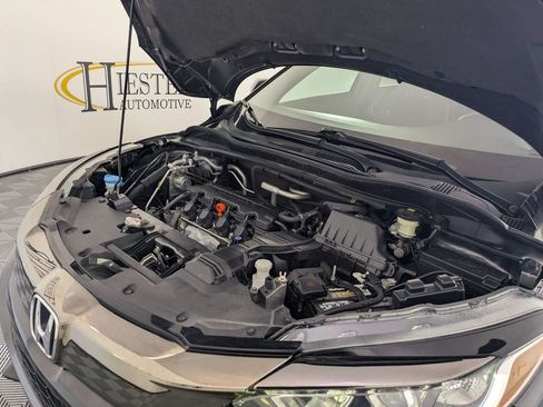 Used 2022 Honda HR-V Sport image 36
