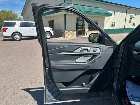 Used 2025 Ford Explorer ST w/ Sun And Sound Package AWD/4WD image 11
