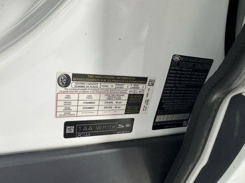 Used 2020 Land Rover Range Rover Long Wheelbase HSE image 37