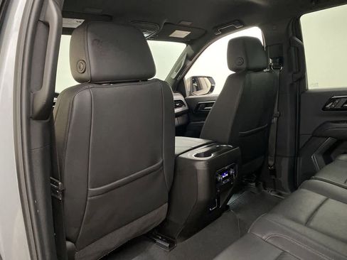 Used 2025 Chevrolet Tahoe Z71 image 16