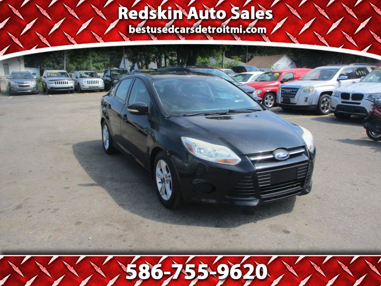 Used 2014 Ford Focus SE w/ SE Winter Package FWD image 1