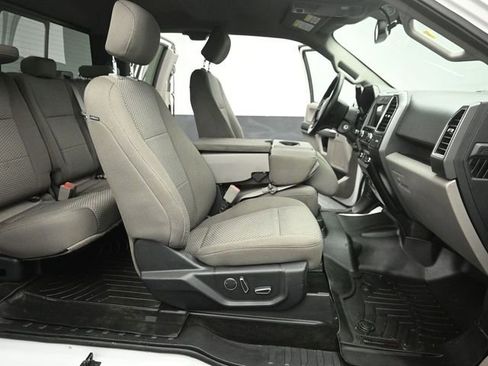 Certified 2018 Ford F150 XLT w/ Equipment Group 302A Luxury image 27