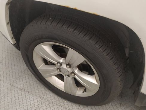 Used 2016 Jeep Compass High Altitude AWD/4WD image 31
