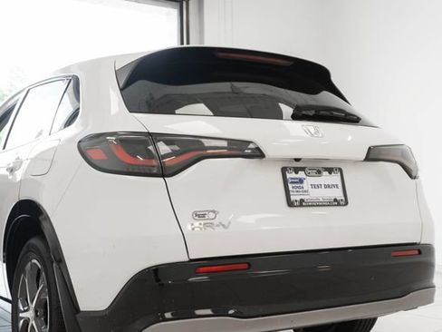 Used 2025 Honda HR-V EX-L image 19